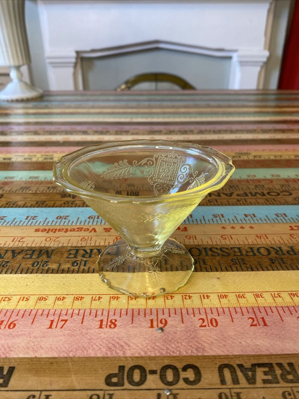 1932 ROXANA YELLOW FOOTED SHERBET HAZEL ATLAS Depression Glass Read